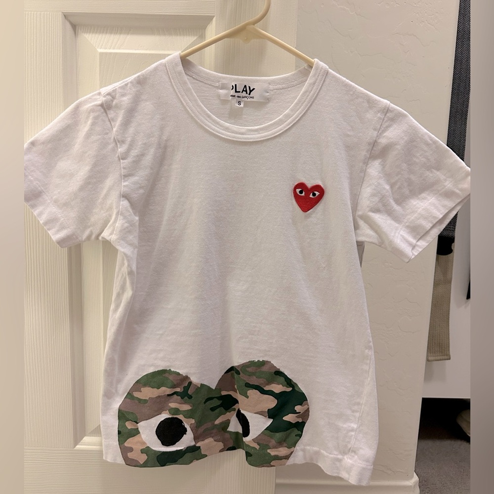 Play by Comme des Garcons T-Shirt - Sz S